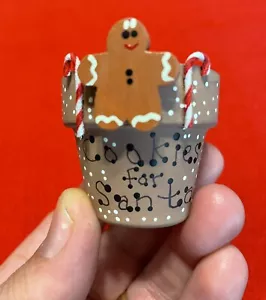 New Miniature Custom Clay Flower Pot Cookies For Santa Gingerbread Circa' 2004 - Picture 1 of 12
