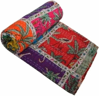Colcha de algodón con estampado de selva edredón Kantha hecha a mano indio Foto 1 de 4