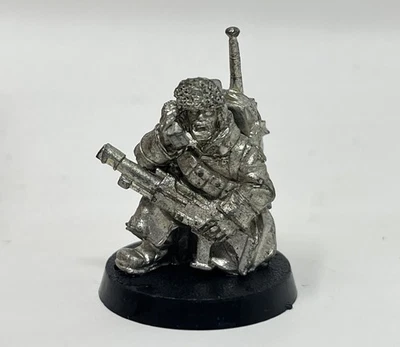 Fuera de existencia Warhammer 40K Metal Guardia Imperial Valhallan Ice Warrior Comm Link de colección M55 Foto 1 de 4