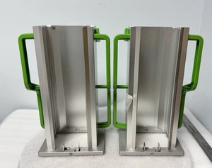 Coppia di Micropiastre Pila Colonna Piastra Impilatore Scaffale Hotel, Perkin Elmer? - Foto 1 di 6