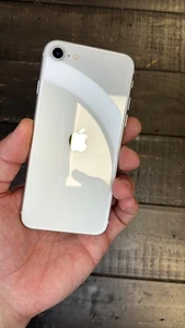 Apple iPhone SE 3 64gb Starlight 86% stato batteria - Foto 1 di 6