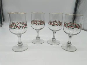 LOT OF FOUR  LIBBEY CHRISTMAS HOLLY STEMMED 6 3/4" GLASSES  ARBY'S - Picture 1 of 3