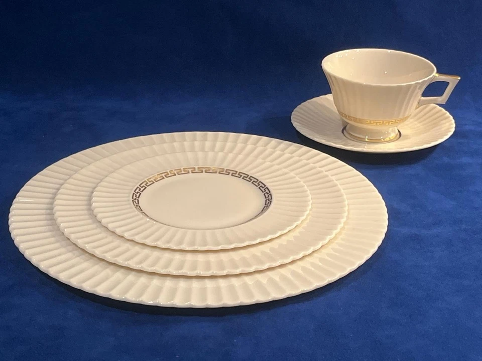 LENOX Fine China CRETAN Greek Key Verge - 5 Piece Place Setting - VERY NICE!