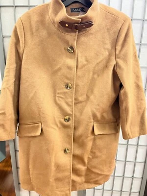 women coat - Image 1 of 4