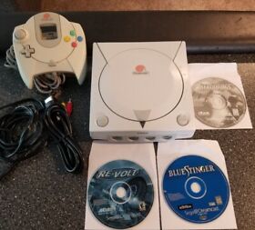 Sega Dreamcast Console White Bundle Lot With Games Extras NO YELLOWING!