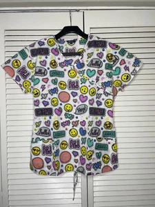 Womens Medical Nursing Scrub LOL Emoji White Size L Printed Short Sleeve B1 - Picture 1 of 4