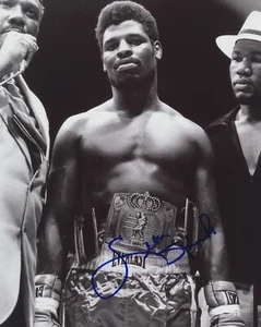LEON SPINKS SIGNED BOXING 8X10 PHOTO 2 - Picture 1 of 2