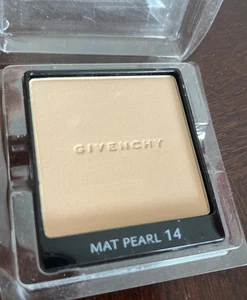 Givenchy Pressed Powder Foundation Matissime Matte Finish SPF20 # 14 Mat Pearl - Picture 1 of 5