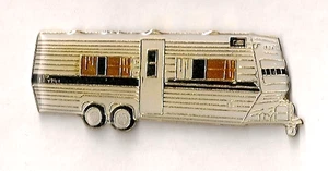 RV Pull Trailer Pin Vintage 1980's Enamel - Picture 1 of 1