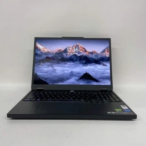 Lenovo Legion 5 15IRX10 15.6" i7-14700HX 2.1GHz 16GB RAM 1TB SSD GeForce 5060 - Imagen 1 de 12