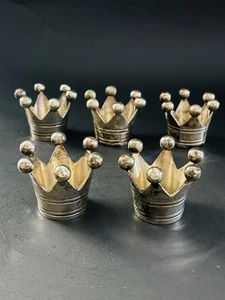 Crate & Barrel Set of 5 Silver plated CROWN Napkin Rings Napkin Holders NOS - Picture 1 of 5