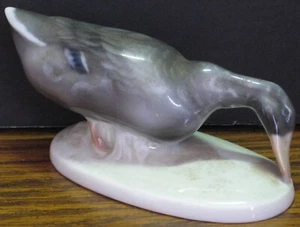 Rosenthal Porcelain Mallard Duck Girl Figurine - 4 1/2" - 1990s Vintage - Picture 1 of 10