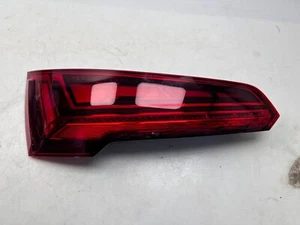 Audi Q5 80A FY Rückleuchte Rücklicht links 80A945075B RL980 - Bild 1 von 5
