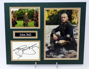 John BELL Young Ian Outlander Signed Mounted 14x11 Photo Display + Dealer COA - Picture 1 of 1