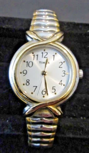 Montre Femme VINTAGE Timex SR521SW - Ton Argent & Or boîtier et bracelet en métal - Photo 1/4