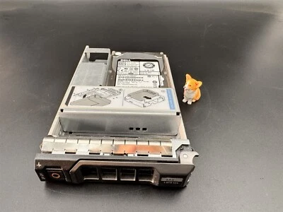 GP3FR DELL 1.8TB 10K 2.5" 12Gbps SAS HARD DRIVE AL14SEB18EQ 0GP3FR in 3.5" TRAY - Image 1 of 2