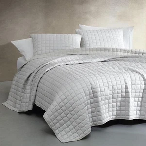 Calvin Klein Silver Gray Reversible Melange Flannel Quilt, 3 PC Set Queen - Picture 1 of 3