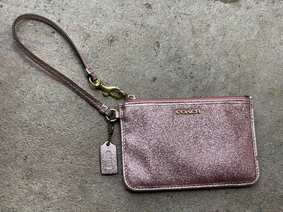 Coach PiINK Glitter Wristlet Wallet Pouch Purse X-NICE 2013 build - Image 1 of 4