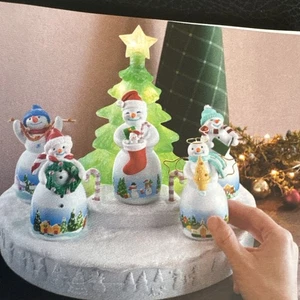 Hallmark Schneemann Weihnachtskonzert 2023 Snowtop Lodge Musical Tischplatte leuchtet - Bild 1 von 3