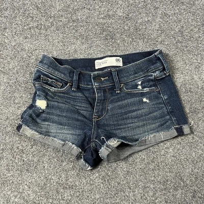 Pantalones cortos de mezclilla Abercrombie & Fitch para mujer 00 W24 azul tiro bajo desgastado deshilachado Foto 1 de 4