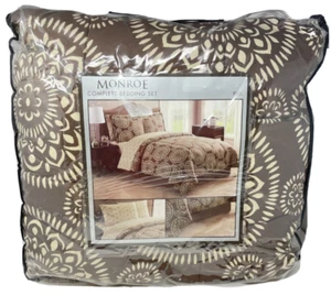 Pem America Monroe Bilbao Floral Circles 8 Pc. Complete Bedding Set FULL Brown - Picture 1 of 3