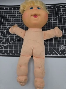14" 2016 Pink Signature Coleco Cabbage Patch Doll - Picture 1 of 9
