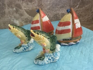4 Vintage Crossroads & andere Segelboot & Fisch Salz und Pfefferstreuer - Maritim - Bild 1 von 12