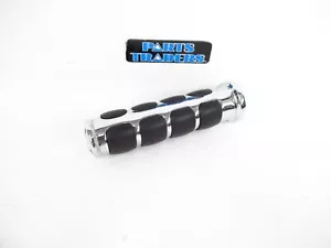 Kuryakyn Left ISO-Flame Replacement Grip 6180 Black/Chrome Honda Gold Wing - Foto 1 di 5