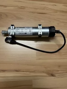 Geiger Attuatore GJ5606k 6NM Raffstore Motore per tapparelle Warema 616220 93W - Foto 1 di 5