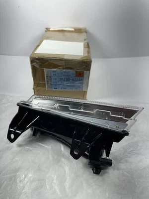 Nueva lámpara Infiniti genuina giratoria delantera derecha OE 26130-5ZA0A Foto 1 de 4