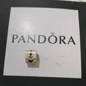 Pandora Plata Esterlina Fe, Esperanza, Amor Dije 790119 - Imagen 1 de 5