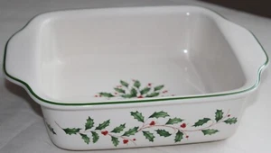 Lenox American by Design Christmas Holiday Holly Berries Square Baker Baking Pan - Picture 1 of 11