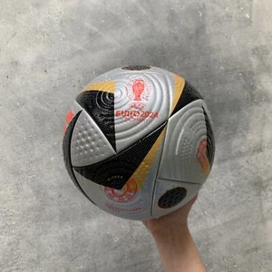 AUTHENTIC ADIDAS FUSSBALLLIEBE FINALE EURO 2024 OFFICIAL MATCH BALL PRO - Imagen 1 de 6