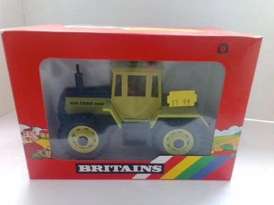  Vintage Britain's farming series 9525 Mercedes Benz Tractor 1:32 - Image 1 of 4