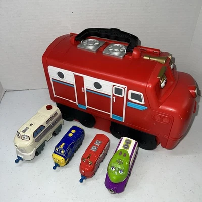 Chuggington Train Cars Carry Case Red Diecast Toy Storage + 4 Figures LOT - Image 1 of 4