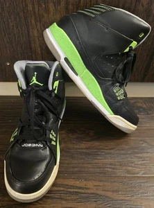 NIKE AIR JORDAN Scarpe Uomo 11 SC 1 Sneakers Nero Verde Mid Top (538698-036) - Foto 1 di 13