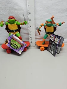 2 Teenage Mutant Ninja Turtles Mutant Mayhem Sewer Shredders NEW - Picture 1 of 2