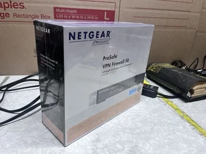Netgear ProSafe FVS338 8-Port 10/100 VPN Firewall 50 NEW - Picture 1 of 2