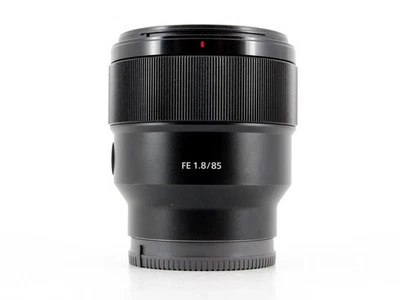 Sony FE 85mm f/1.8 Lens - Image 1 of 4