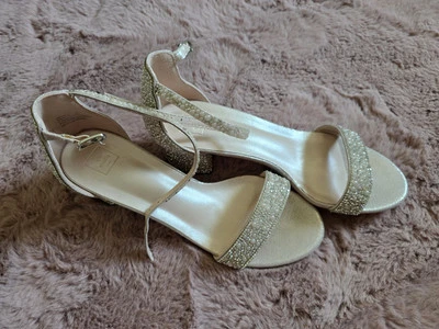 David's Bridal - Crystal and Pearl Block Heel Sandals in Blush - Women's 7.5 - Image 1 of 4