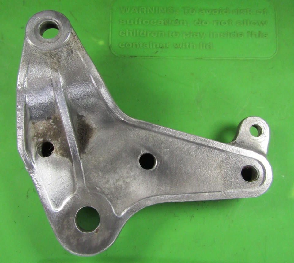 HONDA CB77, CB72 Honda Superhawk Left Foot Peg Bracket🔥 50652-268-010🔥Solid - Image 1 of 4