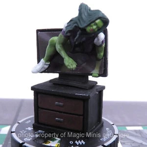 Next Phase * SHE-HULK #061 HeroClix Marvel Studios CHASE rare miniature #61 - Picture 1 of 1