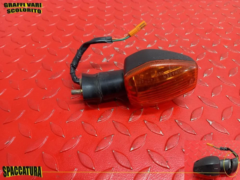 REAR RIGHT ARROW HONDA CBR 125 R YEAR 2006 SERIES 2004 2006 - Image 1 of 1