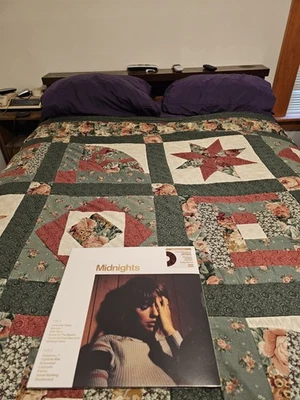 TAYLOR SWIFT MIDNIGHTS VINYL(MAHOGANY MARBLED VINYL) TARGET EXC. NEW&SEALED  - Image 1 of 4