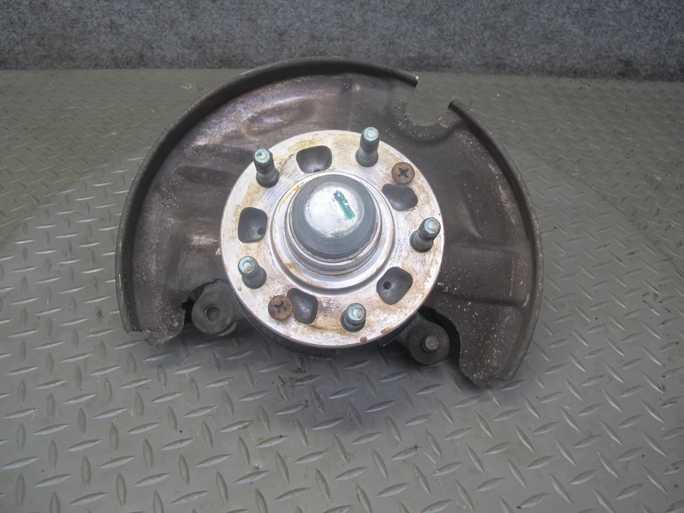 86-91 MAZDA RX7 NO TURBO 5 TACOS DELANTERO DERECHO NUDILLO RUEDA BUJE COJINETE OEM Foto 1 de 4