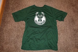 Milwaukee Bucks Men's logo COACH athletic moisture wicking T-Shirt Medium NEW - Picture 1 of 2