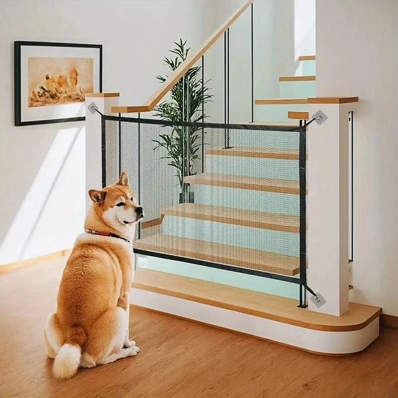 Retractable Dog Gate Baby Safety Barrier Foldable Stair Pet Child Gate UK - Image 1 of 4