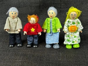Juego Muñeca Hape Happy Family Madera Posable Juguetes Caucásico E3500 3+ - Imagen 1 de 6