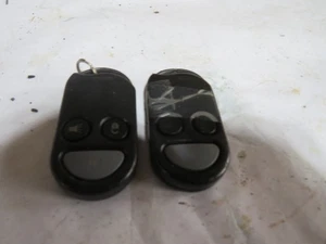 2000 NISSAN FRONTIER 2 keyless entry CAR remote key fob alarm KOBUTA3T OEM - Picture 1 of 7