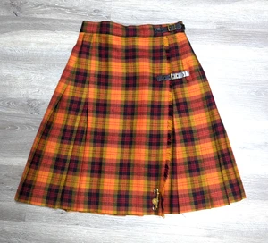 Falda escocesa vintage de lana pura hecha en Inglaterra oro marrón tartán envoltura latón prendedor 8 - Imagen 1 de 8